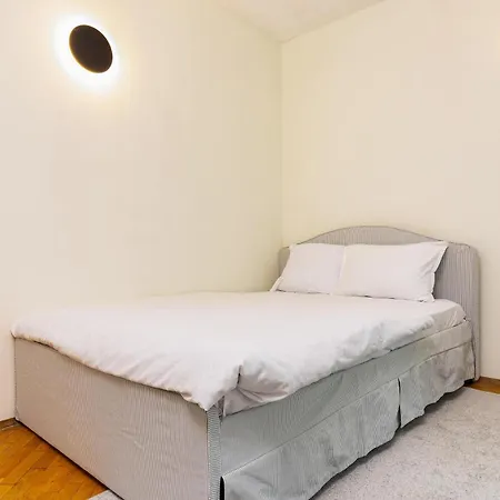 アパート Urban Comfort 2bd Near Botev Stadium By Flat Manаger